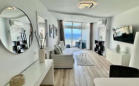 Amazing Apartment In Las Americas