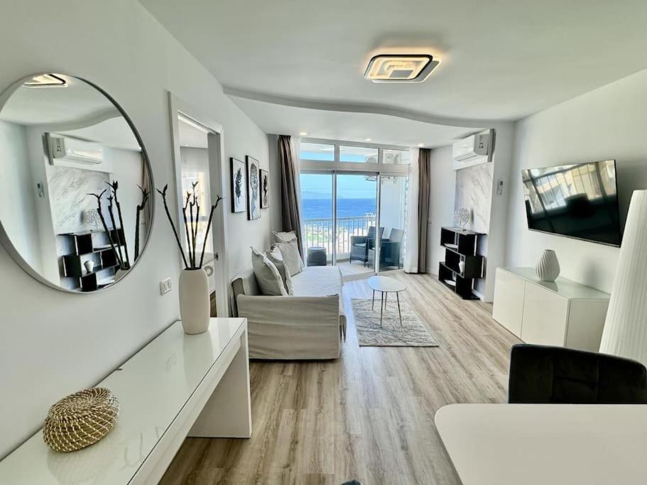 Amazing Apartment In Las Americas Playa de las Americas  Esterno foto